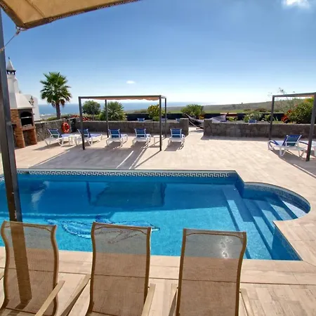 Hotel Magnificent El Palacete Sleeps 20