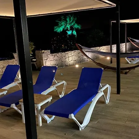 Magnificent El Palacete Sleeps 20 Hotell *