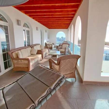 Hotell Magnificent El Palacete Sleeps 20 Güime